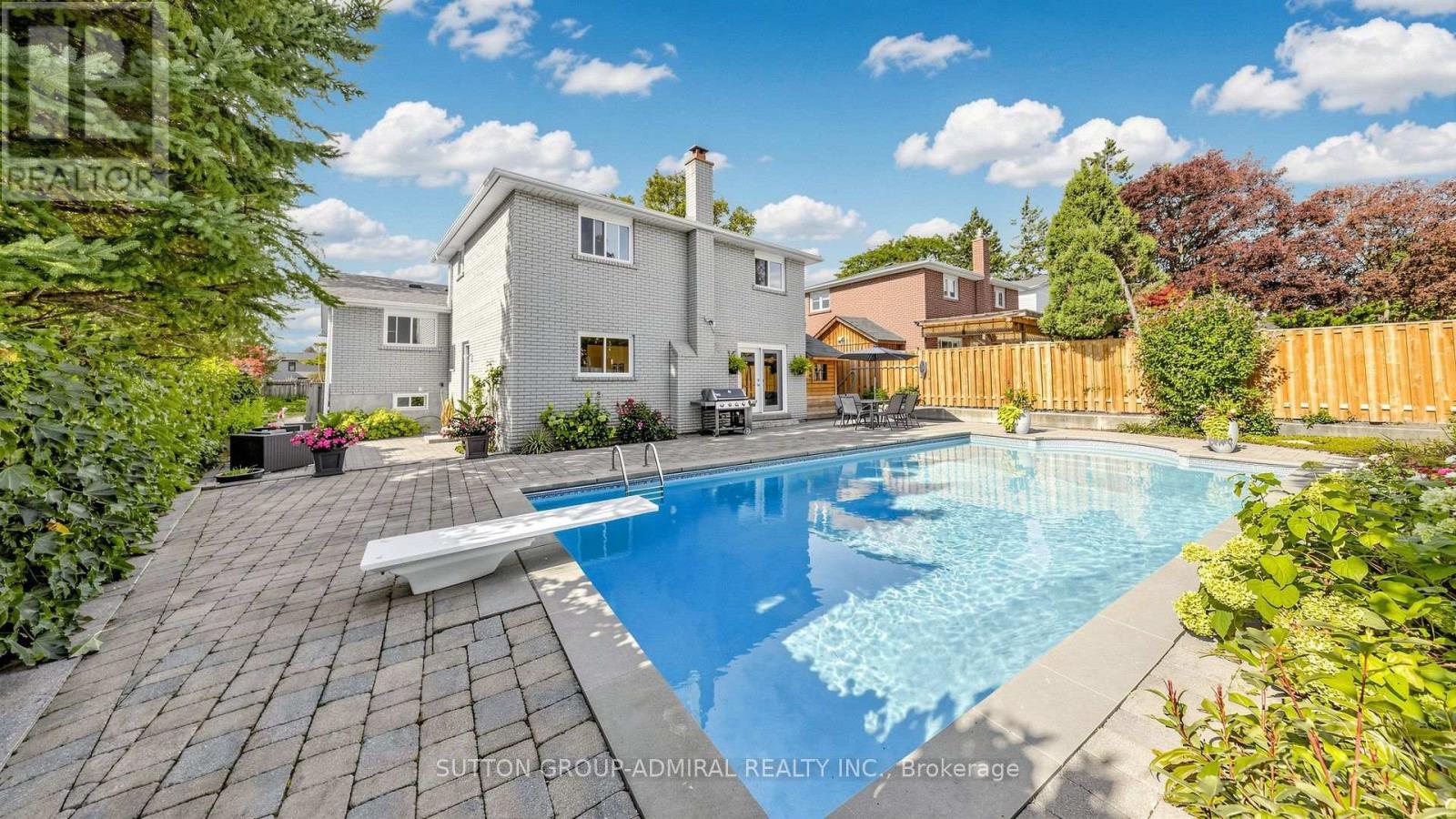 49 STORNOWAY CRESCENT - Image 36
