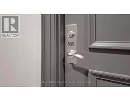 505 - 25 Baker Hill Boulevard, Whitchurch Stouffville, ON L4A4R5 Photo 7
