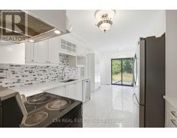 127 O'connor Crescent, Richmond Hill, ON L4C7R7 Photo 16
