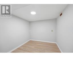 127 O'connor Crescent, Richmond Hill, ON L4C7R7 Photo 34