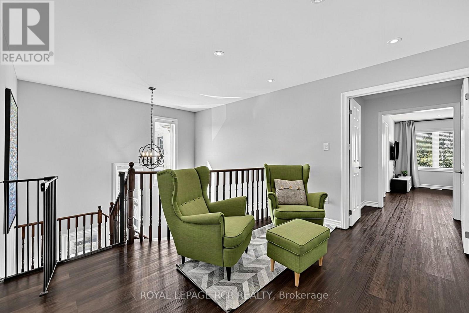 52 HACKETT STREET - 18