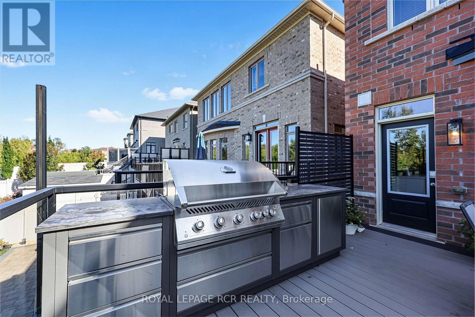 52 HACKETT STREET - 45