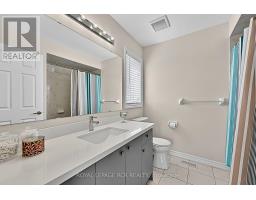 52 Hackett Street, East Gwillimbury, ON L9N0P8 Photo 27