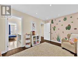 52 Hackett Street, East Gwillimbury, ON L9N0P8 Photo 32