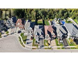 52 Hackett Street, East Gwillimbury, ON L9N0P8 Photo 50
