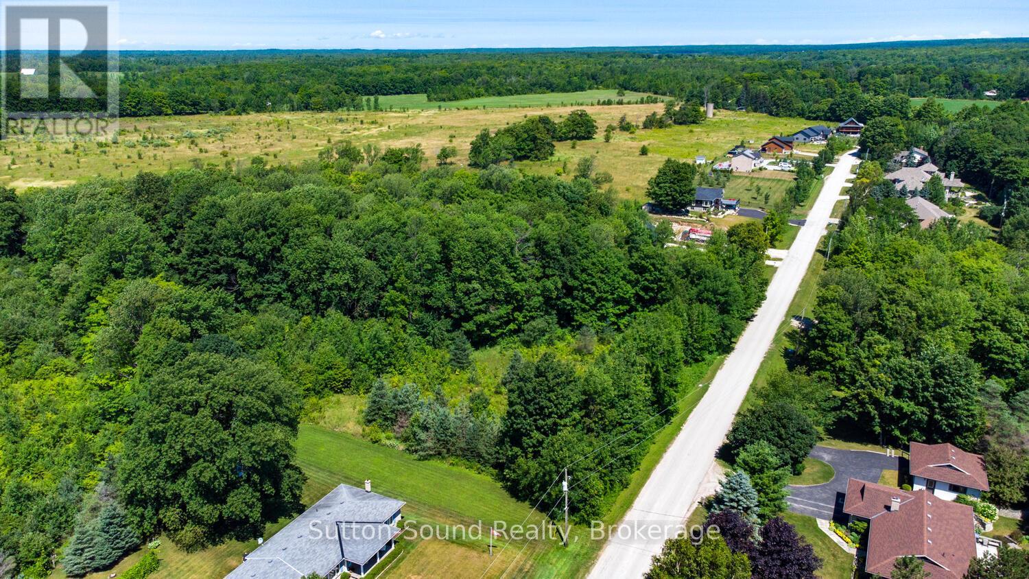 31 EVERETT ROAD, South Bruce Peninsula — photo 15