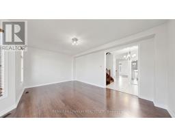 65 Yellowknife Road, Brampton, ON L6R3X5 Photo 9