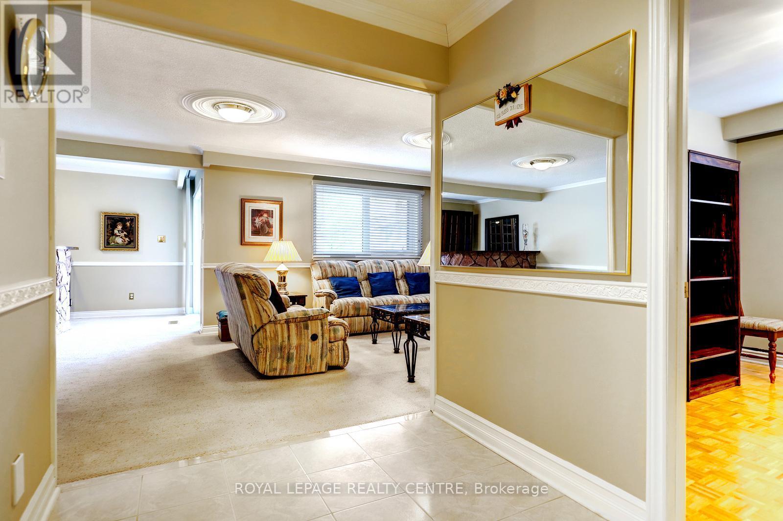 2405 ROSEMARY DRIVE - 17