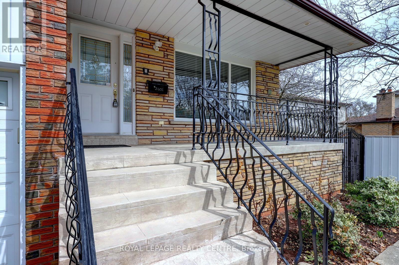 2405 ROSEMARY DRIVE - 3