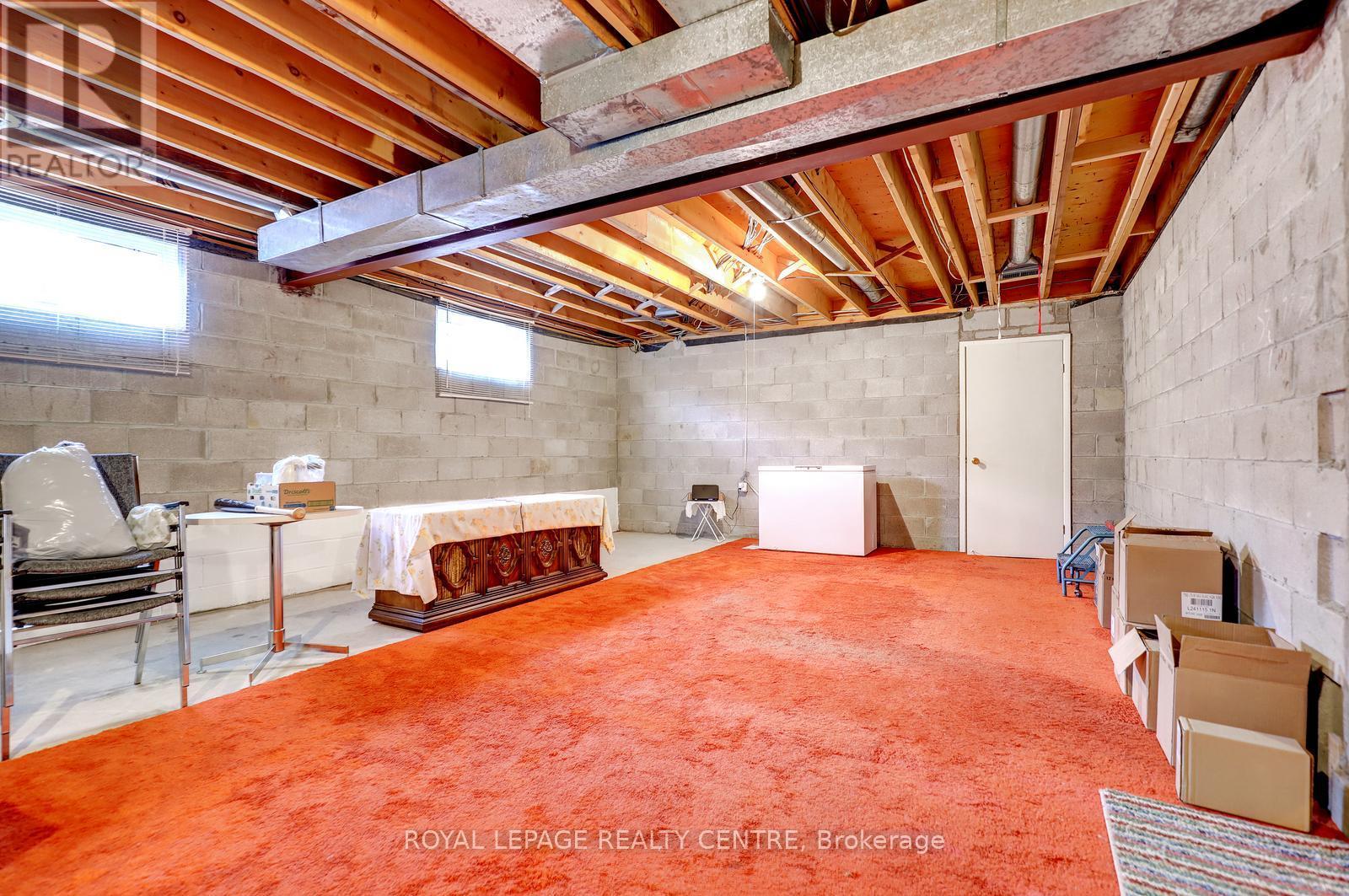 2405 ROSEMARY DRIVE - Image 36