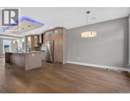 Kitchen - 3318 Centre B Street Nw, Calgary, AB T2K0V6 Photo 7