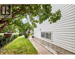 15 Maidstone Place NE - photo 43