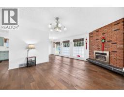 15 Maidstone Place NE - photo 10