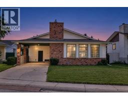 15 Maidstone Place NE - photo 2