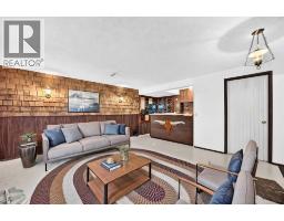 15 Maidstone Place NE - photo 39
