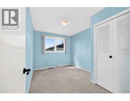 15 Maidstone Place NE - photo 22