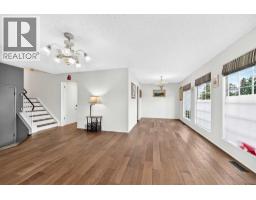 15 Maidstone Place NE - photo 11