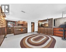 15 Maidstone Place NE - photo 40