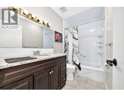 15 Maidstone Place NE - photo 26