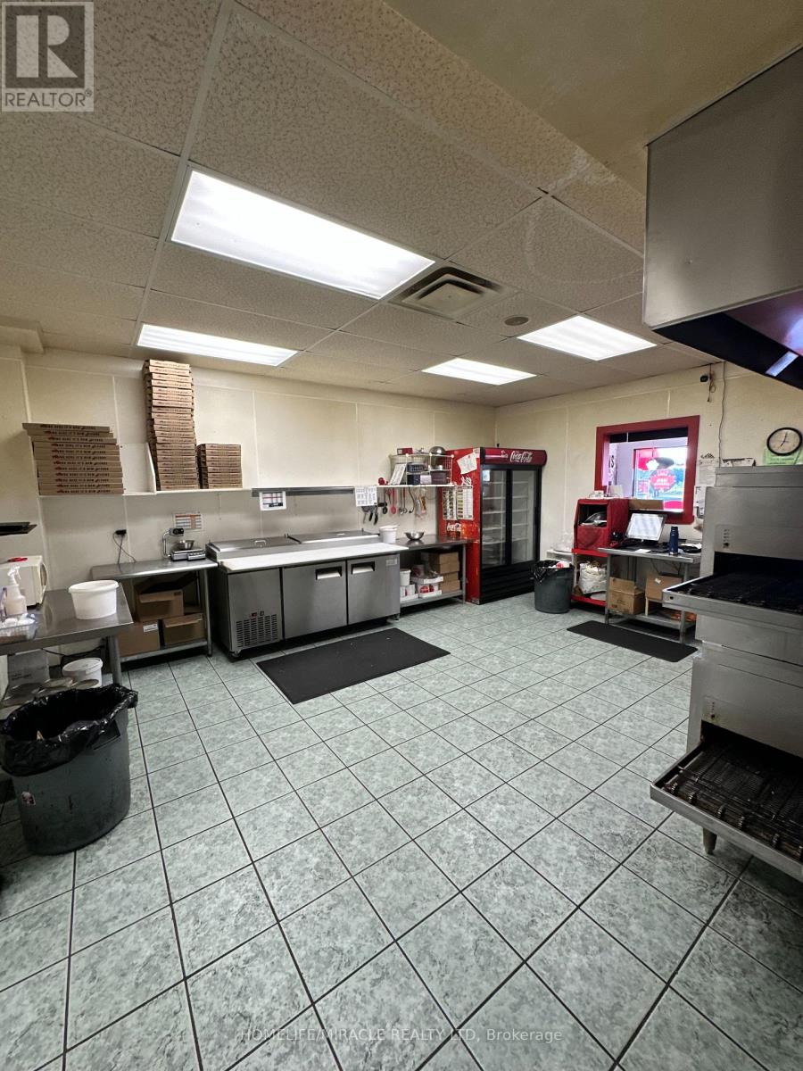 13229 ILDERTON ROAD, Middlesex Centre (Ilderton) — photo 8