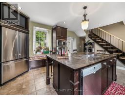 221 Highway 15, Leeds And The Thousand Islands, ON K0H2N0 Photo 18