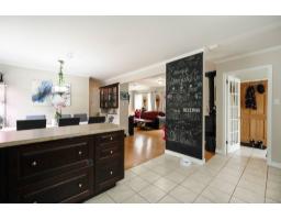 273 Ch. De La Colonie, Val Des Monts, QC J8N4A4 Photo 13