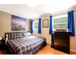 273 Ch. De La Colonie, Val Des Monts, QC J8N4A4 Photo 18