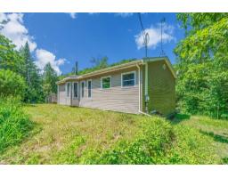 273 Ch. De La Colonie, Val Des Monts, QC J8N4A4 Photo 26