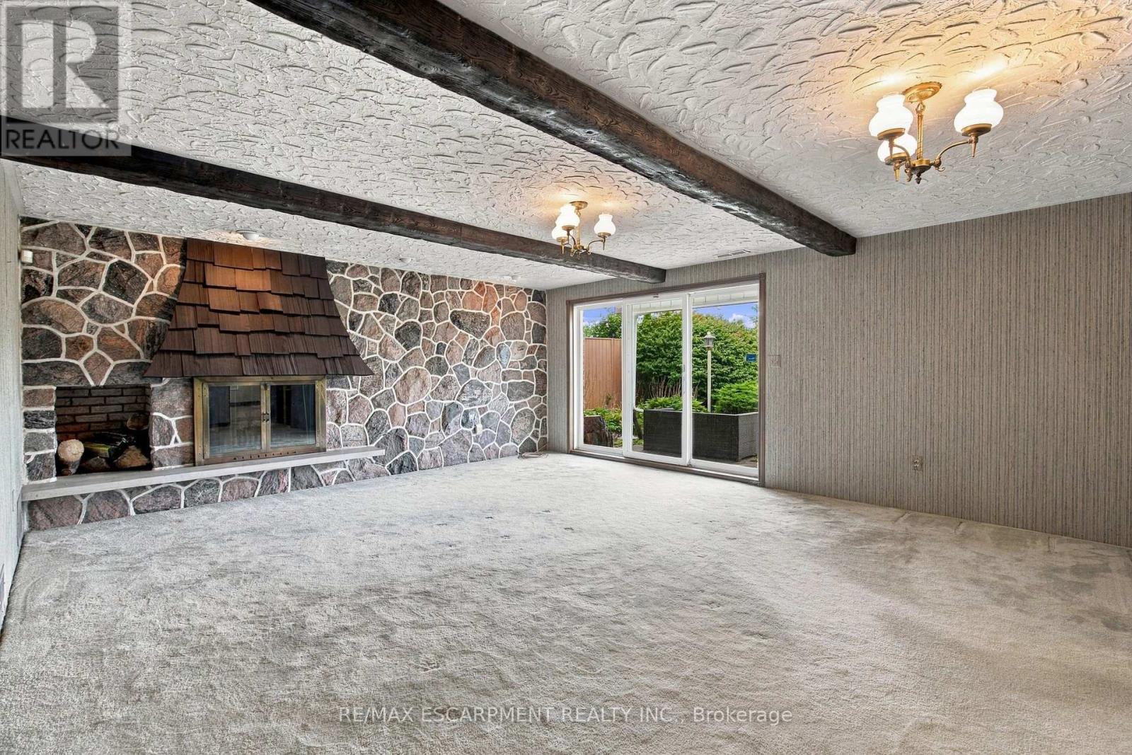 26 LESLIE DRIVE - Image 32