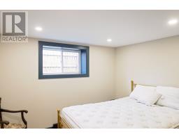 6 Cabot Road thumbnail 30