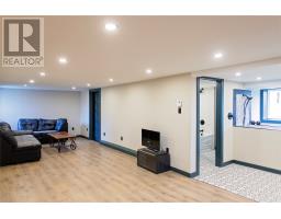 6 Cabot Road thumbnail 33