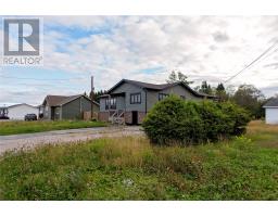 6 Cabot Road thumbnail 37