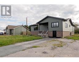 6 Cabot Road thumbnail 38