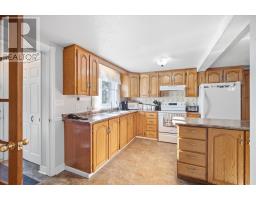 36 Linegar Avenue thumbnail 4