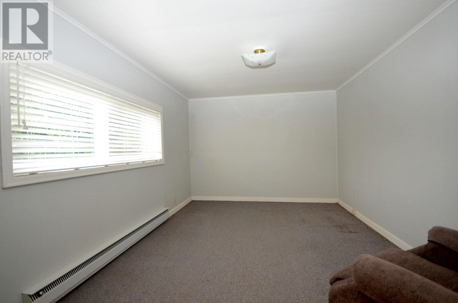 33 Ledrew's Road, photo 18 of 40