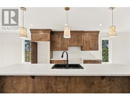 42 Windgap Road thumbnail 12