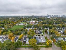727 Lorette Avenue, Winnipeg, MB R3M1T8 Photo 30