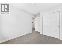 4pc Bathroom - 105, 28 Red Embers Plaza Ne, Calgary, AB T3N2W1 Photo 14