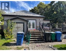 240 20 Street N, Lethbridge, AB T1H3M7 Photo 36