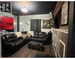 240 20 Street N - photo 5