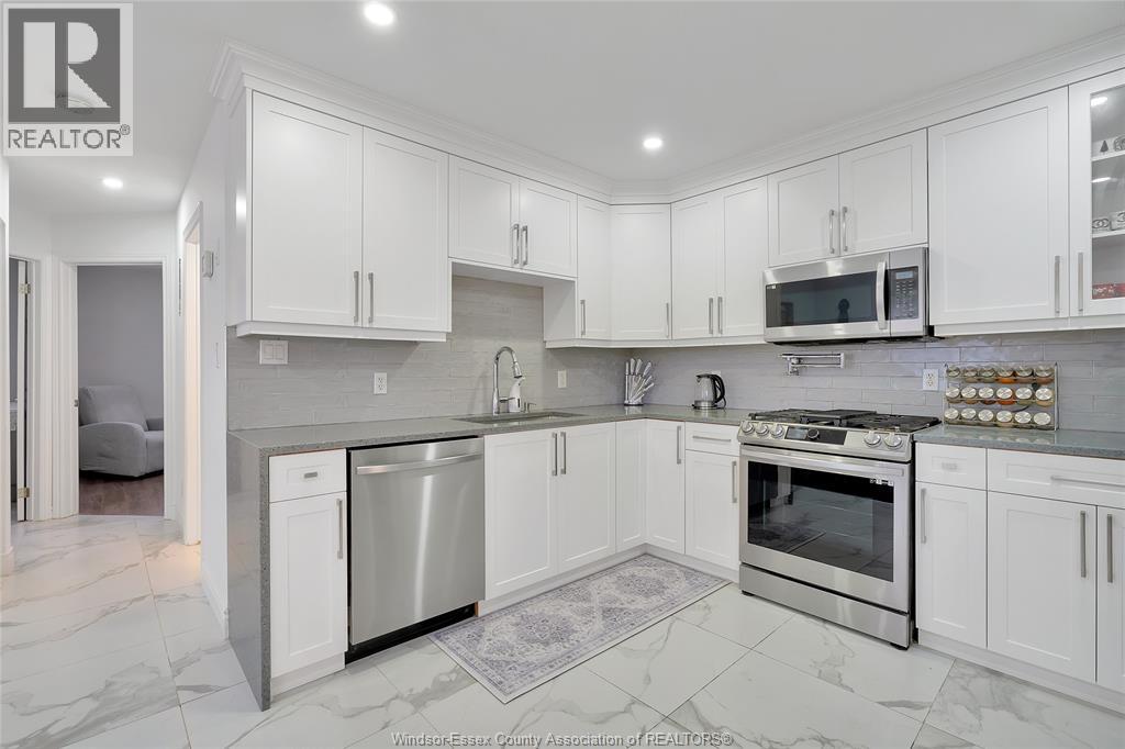 2651 TEEDIE CRESCENT - 10