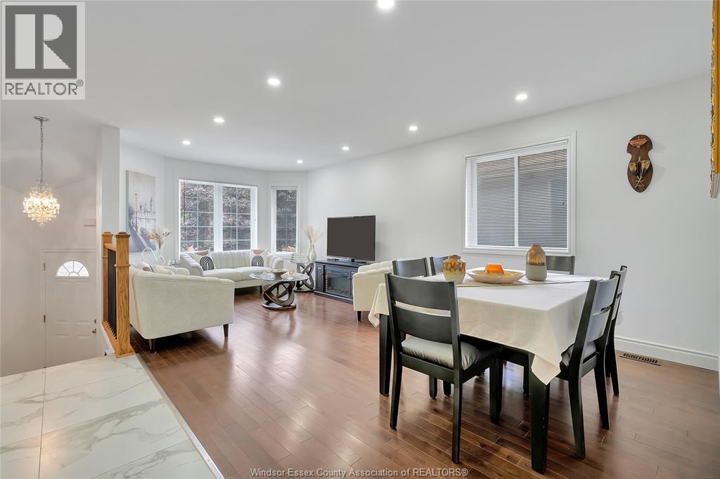 2651 TEEDIE CRESCENT - 6