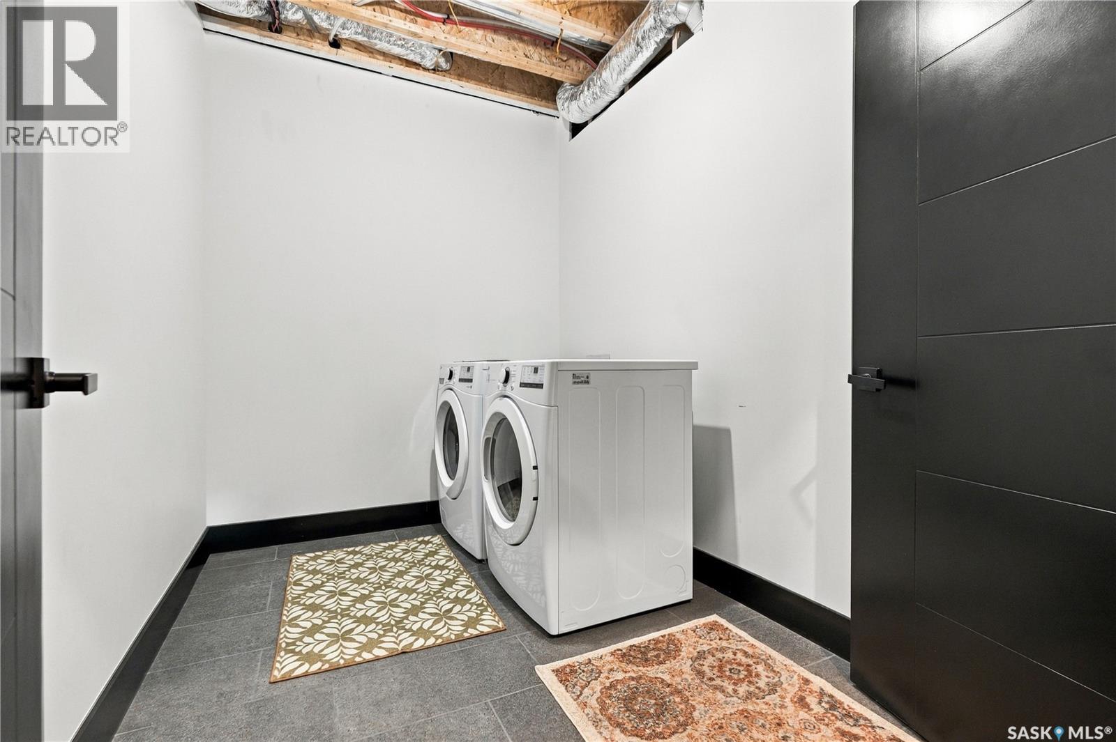 359 McArthur CRESCENT - Image 38