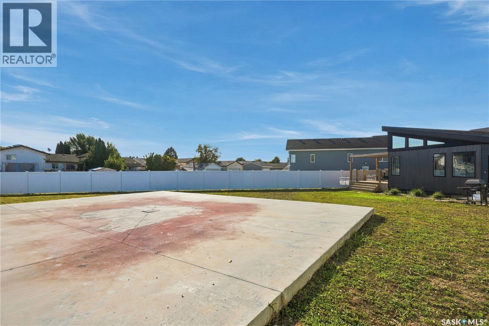 359 McArthur CRESCENT - Image 46