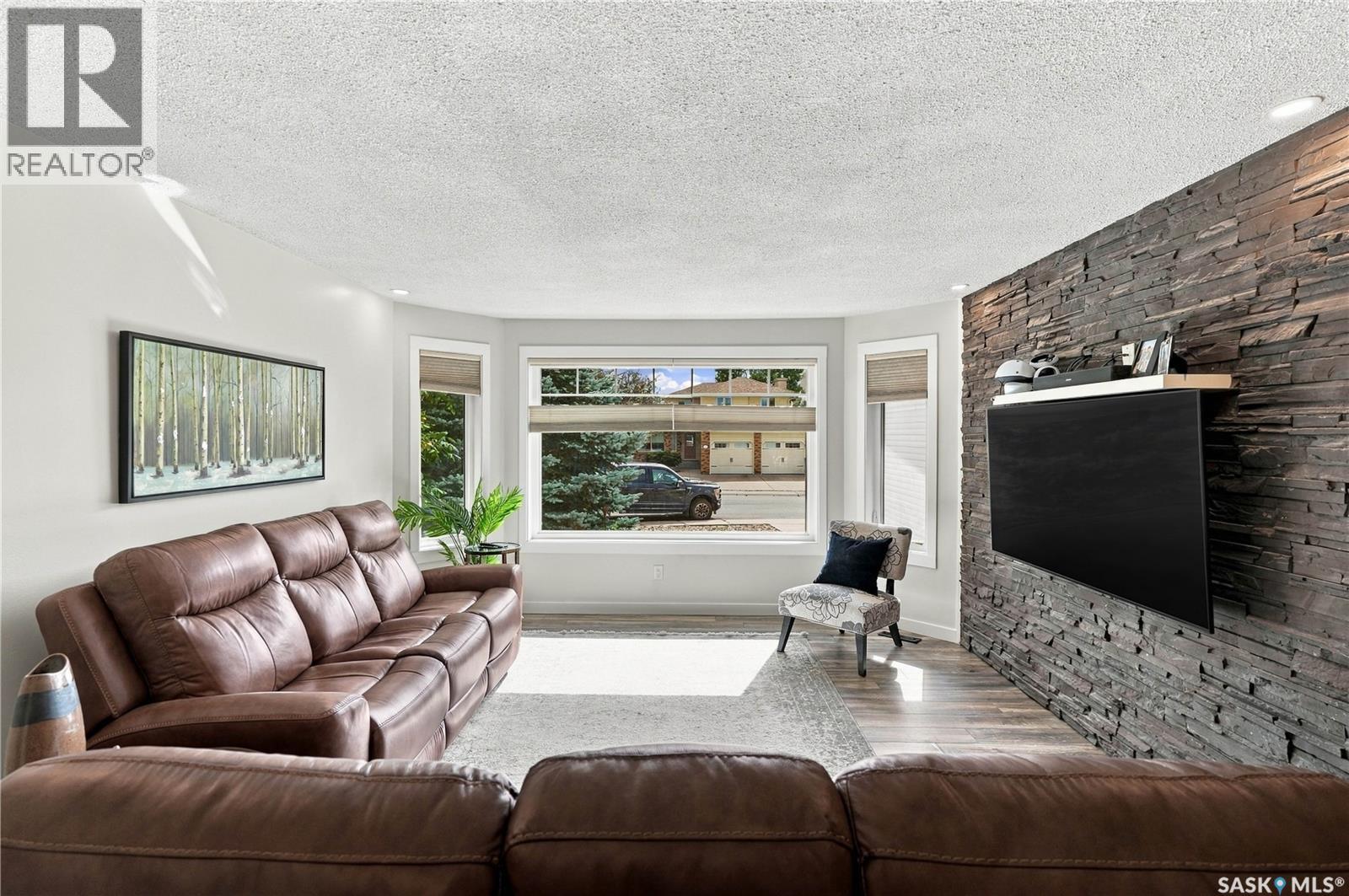1716 CLIVE BAY E, Regina — photo 8