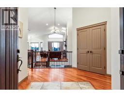 Family room - 517 Boulder Creek Circle Se, Langdon, AB T0J1X3 Photo 12
