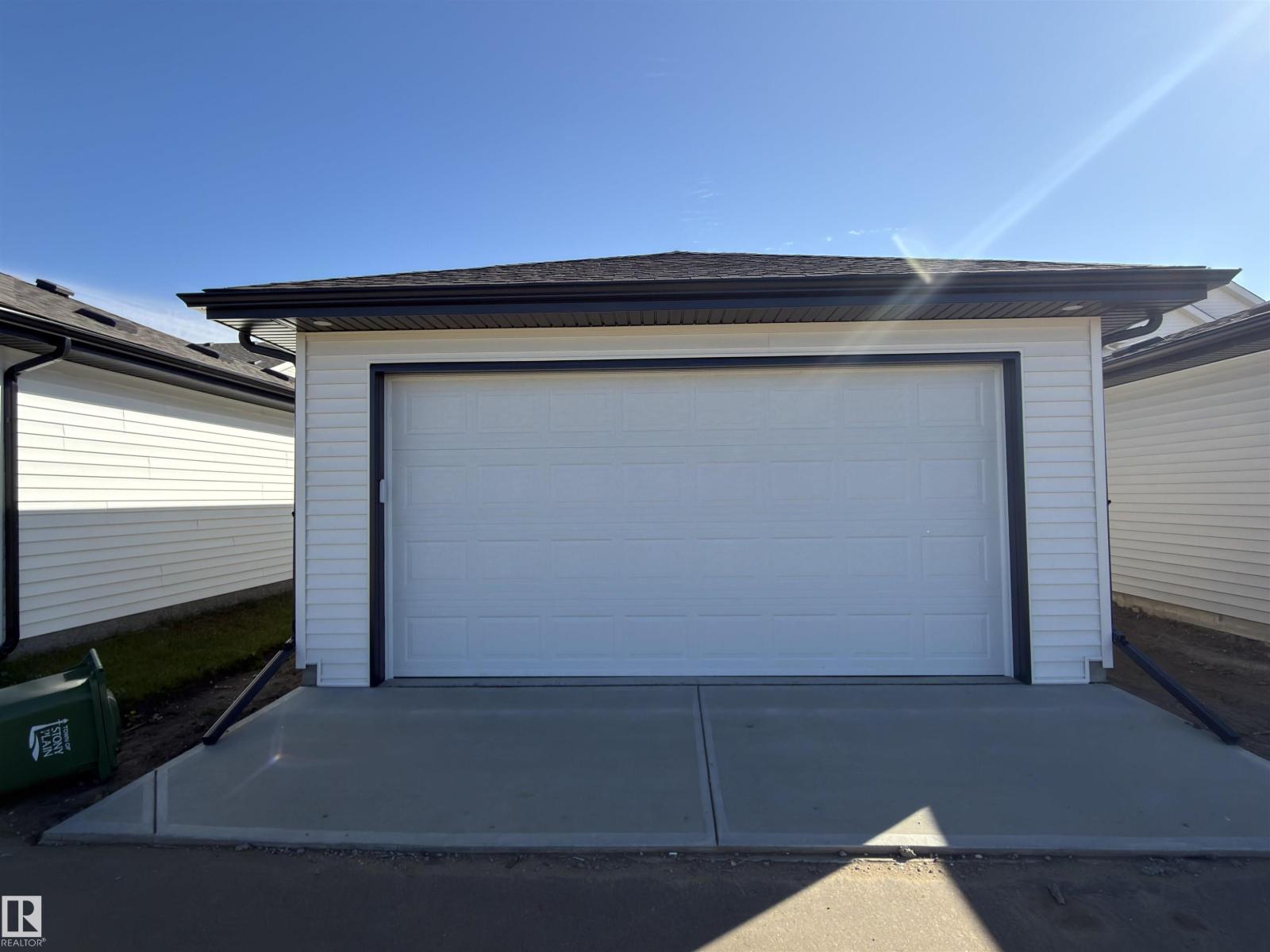 113 BRICKYARD DR - 33