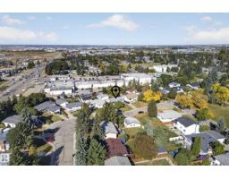 Bedroom 3 - 25 Milburn Cr, Sherwood Park, AB T8A0T9 Photo 6