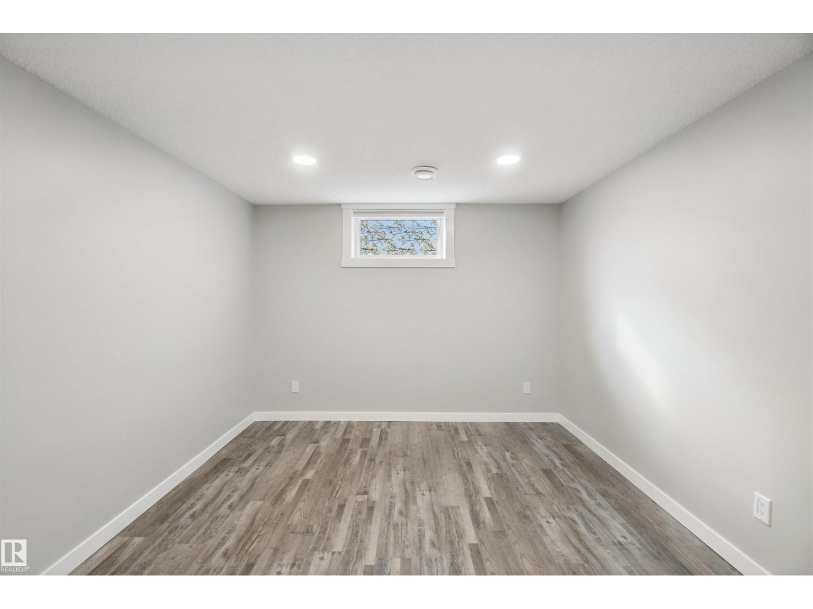 13212 73 ST NW - Image 38