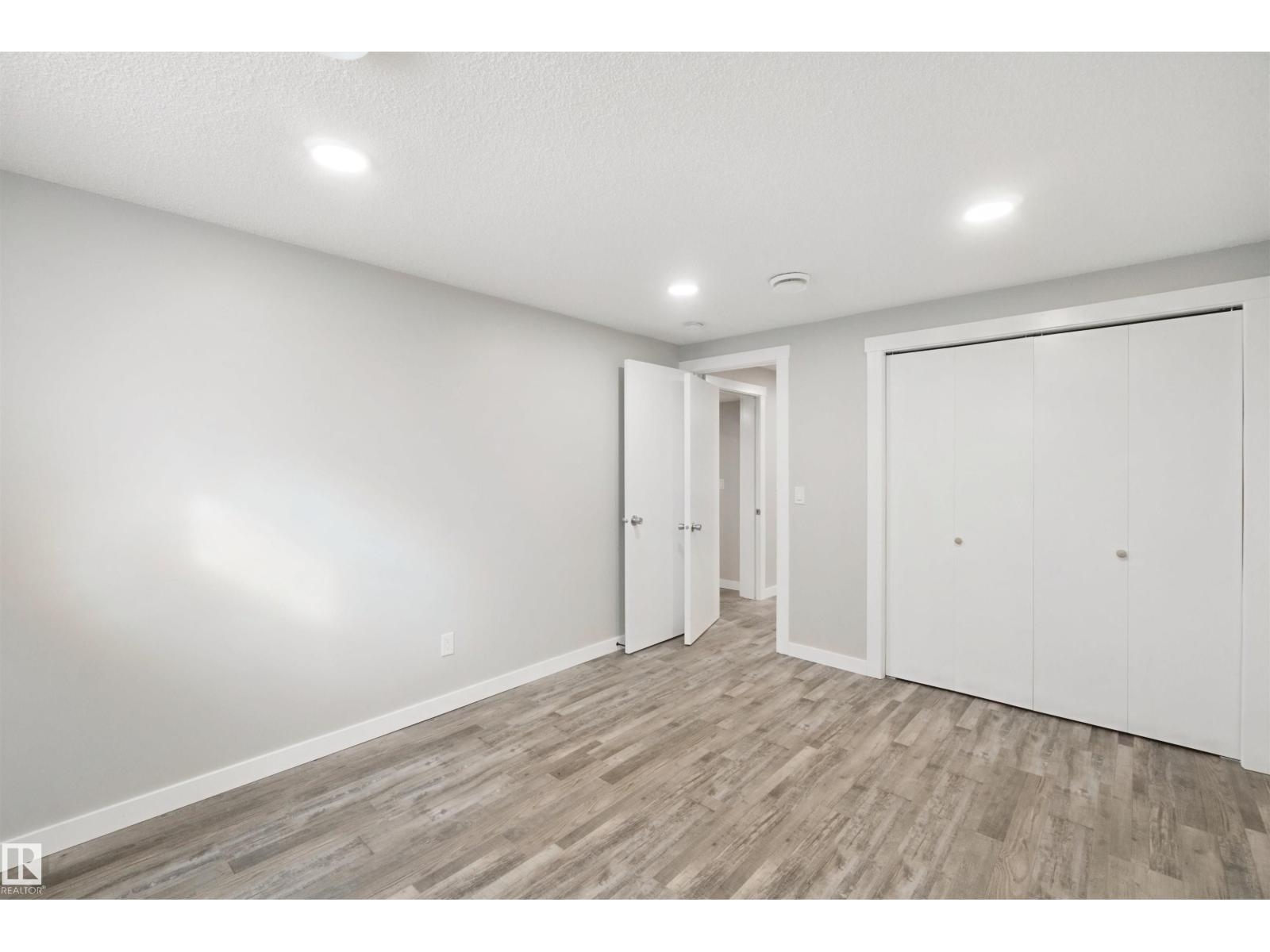 13212 73 ST NW - 39